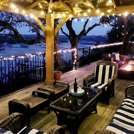 Вилла Cliff Side Oasis Spicewood Экстерьер фото