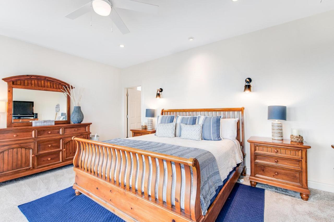 Вилла Cliff Side Oasis Spicewood Экстерьер фото